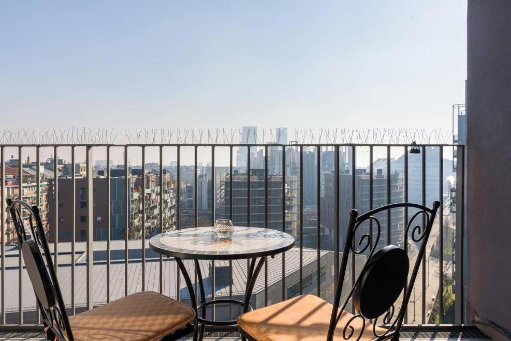 Апартаменти Fiera Milanocity View With Terrace Next To Shopping Mall Екстер'єр фото